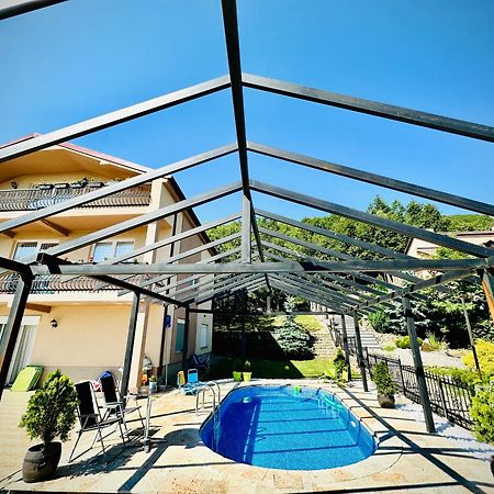 The Green Apartments Magarevo Bagian luar foto