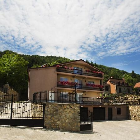 The Green Apartments Magarevo Bagian luar foto